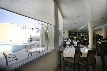 Hotel Quorum Golf, Tenis & Spa Cordoba Bagian luar foto